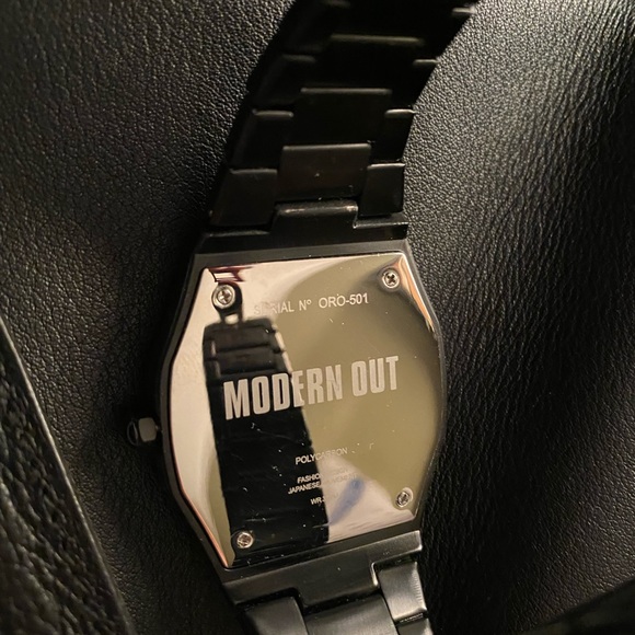 Watch - Picture 4 of 4